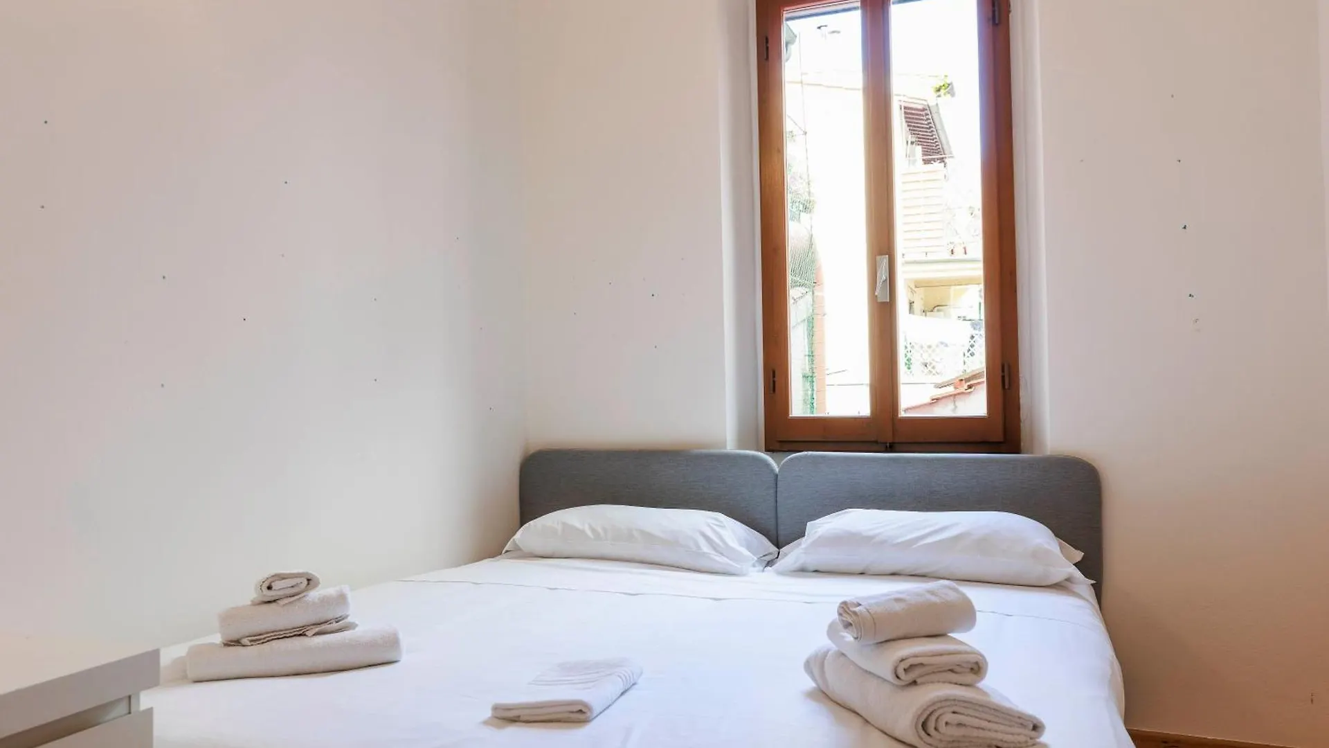 Santa Maria Novella Comfort Apartment Florence Italy